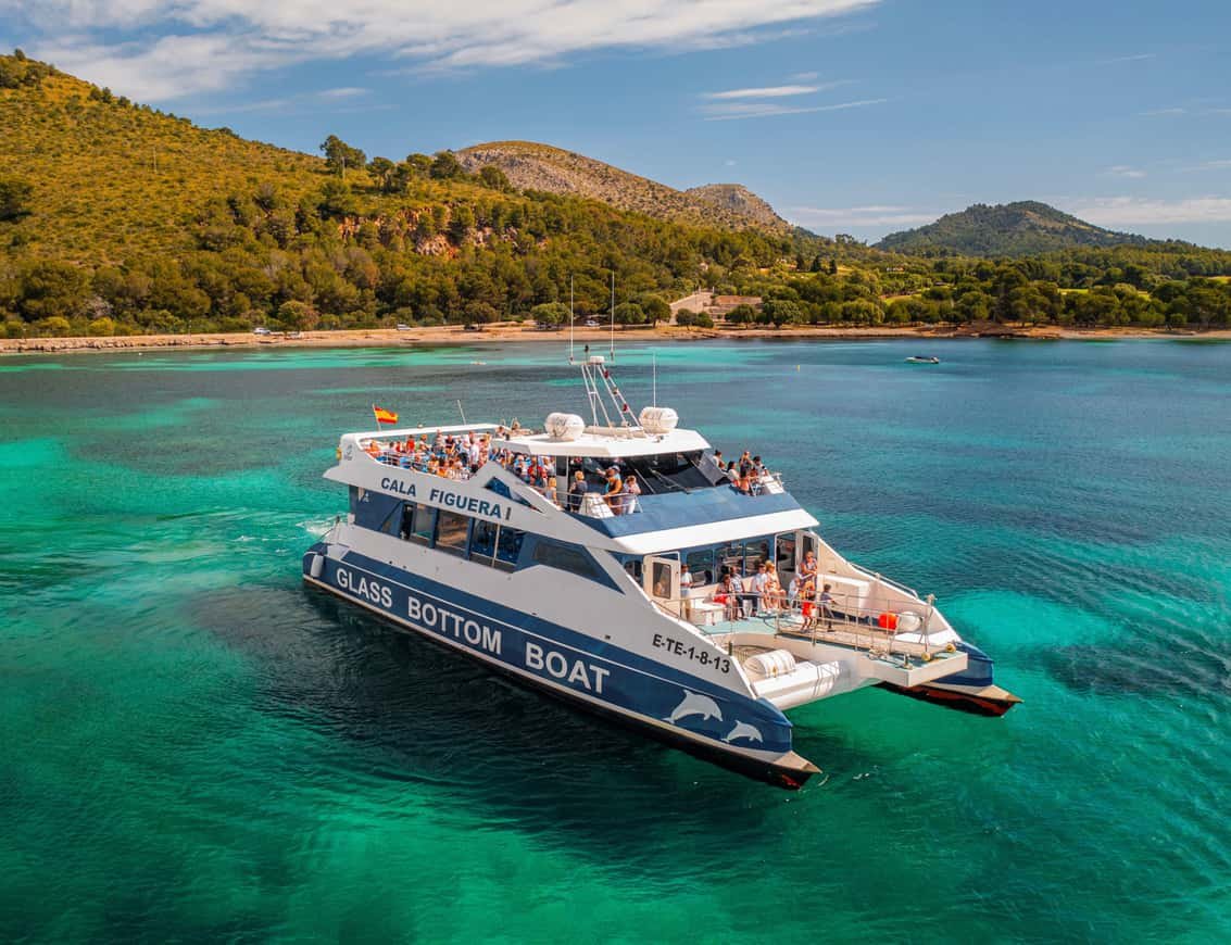 How to Book Your Glass Bottom Boat Tour in Alcudia